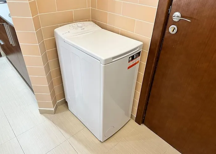 Belvedere Club Place